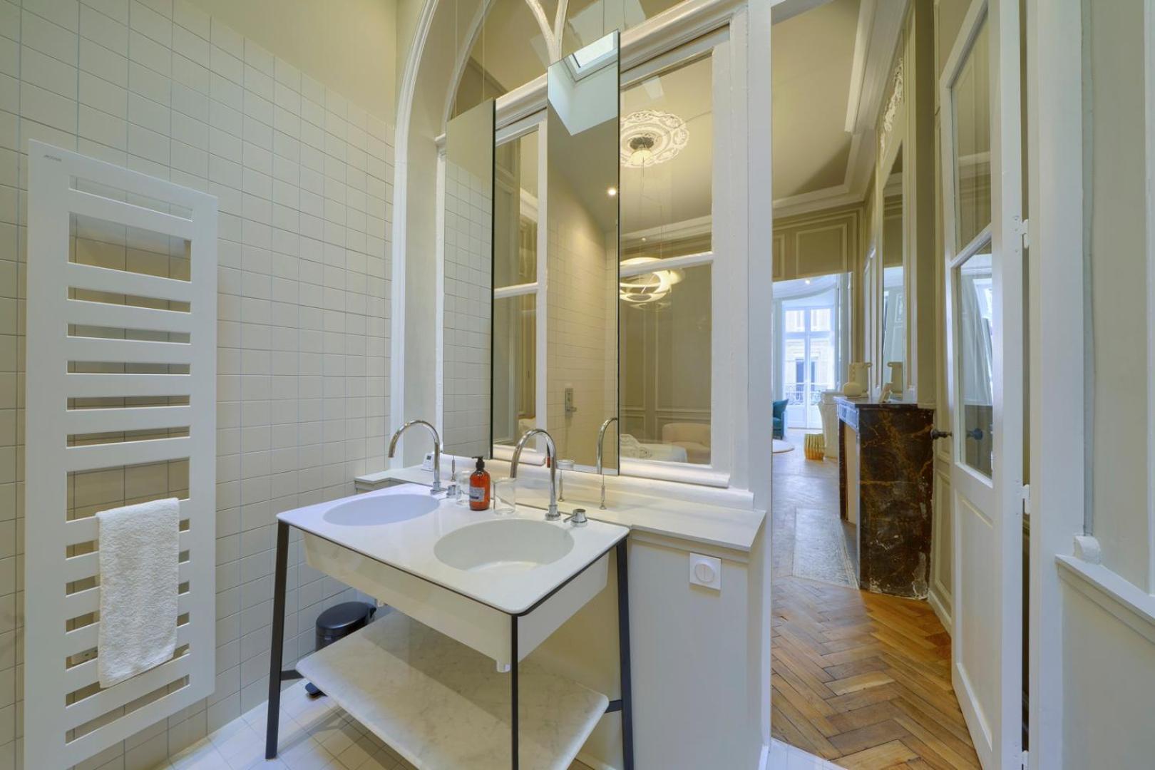 Le Paradoxe - Magnifique Appartement De 80M2 Bordeaux Exterior photo
